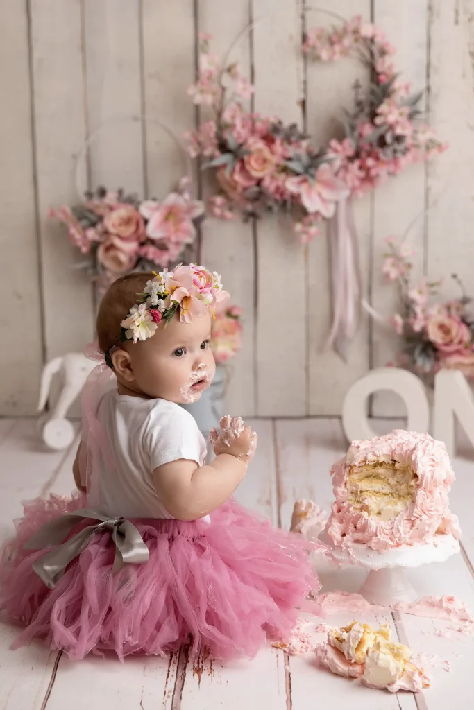 fotoshooting-cake-smash-mädchen-frankfurt